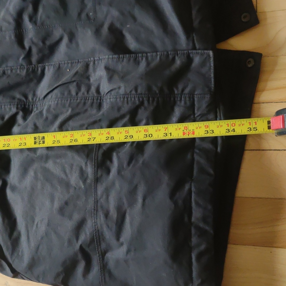 The North Face women's winter jacket - Picture 7 of 16